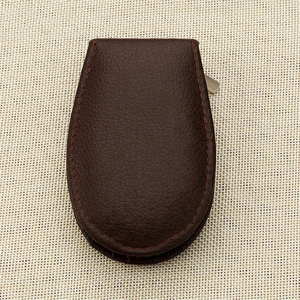 Kit de manucure professionnel léger et réutilisable de qualité supérieure, ciseaux à cuticules, pinces, ensemble de pinces à épiler, pochette en cuir PU simple - Product Image 5