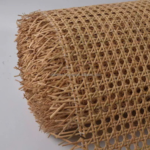 Rollo de Mimbre Cuadrado Sostenible de Ratán y Malla Tejida para Bricolaje de Muebles y Decoración del Hogar, Hecho en Vietnam - Product Image 4