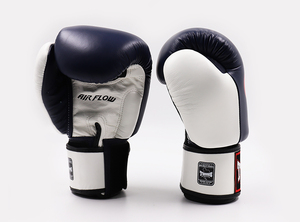 นวมชกมวยคู่สีดำและสีแดงเลือดหมู ปรับสายรัดได้ด้วยตีนตุ๊กแก หนังแท้ สำหรับฝึกซ้อมและแข่งขัน อุปกรณ์ออกกำลังกาย มวยไทย - Product Image 5