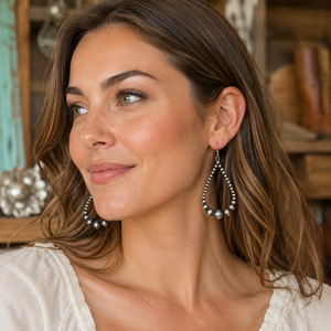 Boucles d'oreilles pendantes en perles de style Navajo grises, légères, en alliage, perles en forme de goutte d'eau, style vintage bohème western pour femmes, vente en gros - Product Image 4