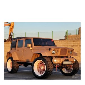 Jeep Sahara 3.6 4 portes 2017 38 755 km Boîte de vitesses automatique Sièges en cuir Volant à gauche Caméra arrière avec système de navigation - Product Image 4