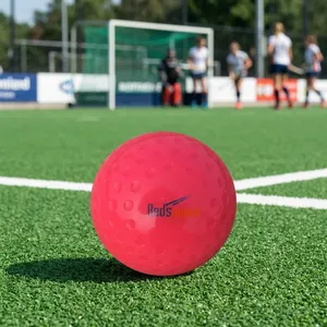 Pelota de Hockey de PVC Personalizada con Superficie con Hoyuelos – Duradera, Ligera – Ideal para Entrenamiento, Partidos, Prácticas en Campo y Recreación - Product Image 6
