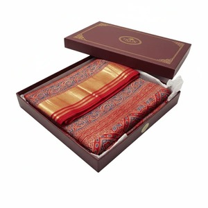 Sari de Algodón y Seda Tejido a Mano con Estampado Ajrakh, Teñido Natural, Ropa Étnica Tradicional para Mujer, Disponible para la Venta - Product Image 5