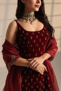 Conjunto de Salwar Kameez Bordado Color Borgoña con Dupatta de Chifón, Traje Indio-Pakistaní para Mujer, Ideal para Bodas y Fiestas - Product Image 4