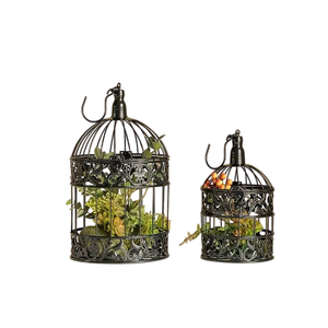 Cage à oiseaux ronde en aluminium doré de luxe, suspendable, avec base décorative, pour usage intérieur, extérieur et jardin, cage à oiseaux en fil métallique - Product Image 3