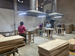 Luxury Natural Rubberwood <b>Table</b> Top Solid Wood Board Custom Dimensions for Dining and Workspace - Product Image 3