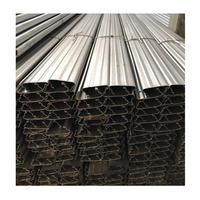 Fentes pour film de serre Piste en aluminium galvanisé Film Slot Channel Lock Wiggle Wire Zigzag