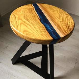 Mesa de Centro Moderna Redonda de Madera y Resina Epoxi, Hecha a Mano, Ecológica, para Sala de Estar, Sofá, Hoteles y Uso en Exteriores - Product Image 1