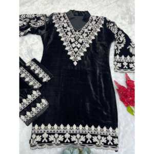 JL Designer Women's <b>Black</b> Party Wear <b>Cord</b> Set with Embroidery Thread Work Size L - Product Image 6