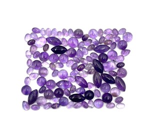 Lote de gemas sueltas de amatista natural en cabujón de formas mixtas de 4-9 mm para la fabricación de joyería artesanal. - Product Image 2