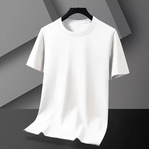 เสื้อยืดคอกลมแขนสั้นผู้ชายผ้าวอร์สเตดคอตตอน 100% ป้องกันขนร่วง ออกแบบโลโก้ตามสั่ง OEM สำหรับฤดูร้อน - Product Image 6