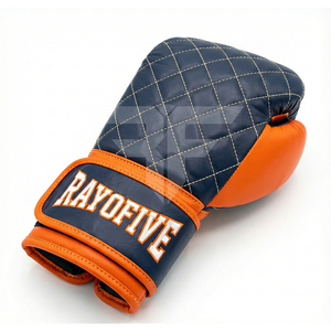 ถุงมือชกมวยคุณภาพสูงสุด พร้อมโลโก้สั่งทำพิเศษ ปิดแบบตีนตุ๊กแก ซับเหงื่อได้ดี ขนาด 14 ออนซ์ 10 ออนซ์ 16 ออนซ์ สำหรับฝึกซ้อมมวยหนัก - Product Image 1