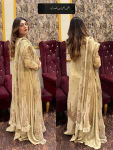 Ensemble Kurti et Palazzo à Broderies Lourdes et Paillettes avec Dupatta : Sublimez Votre Garde-Robe avec Cet Ensemble Kurti et Palazzo Nouveauté - Product Image 6