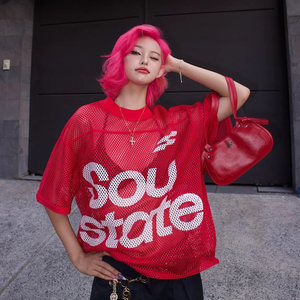 Camiseta Oversize de Malla con Gráfico del Número 95, Transpirable, Estilo Urbano, Rosa, Negro, Verde Oliva, Unisex - Product Image 6