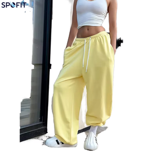 SPOFIT Pantalon de survêtement personnalisé à coupe large empilée, pour femme et homme, style jogging, coupe évasée, jambe droite, ample - Product Image 1