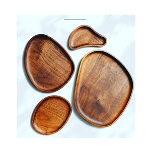 Plateau en bois raffiné pour une coordination repas optimale, conçu pour un service organisé et un attrait intemporel de la table - Product Image 6