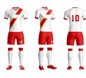 Tenue de football personnalisée, ensemble maillot et short de sport avec matière légère et respirante - Product Image 5