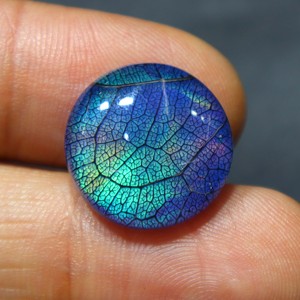 Opal doblete mariposa monarca hecho a mano, joyería de opal mariposa, joyería de piedra de opal fuego azul, opal doblete fuego, gema de opal mariposa - Product Image 2