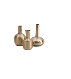 Refined Metal Flower Vase Contemporary Decorative Centerpiece Suitable For Dining Room Coffee <b>Table</b> Interior Decoration Style - Product Image 3