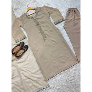 Traje de Fiesta para Mujer con Trabajo a Mano Real de Moti, con Dupatta, Elegante Conjunto de Pantalón y Blusa - Product Image 6