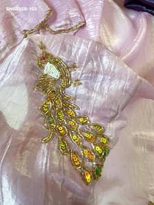 Conjunto de Saree y Blusa de Primera Calidad para Festivales, Diseño Candy Crush con Peacock Butta Hecho a Mano, Precio de Mayoreo, Saree Love - Product Image 5