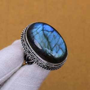 Anillo de Labradorita Azul Fuego Hecho a Mano en Plata de Ley 925, Joyería Bohemia Vintage para Mujer, Venta al Por Mayor - Product Image 5