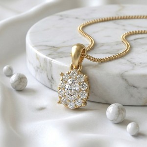 Collier pendentif solitaire ovale en diamant de 0,50 carat, or 14 carats, diamant de laboratoire couleur E-F, pureté VVS2, serti à griffes, bijoux minimalistes pour femmes - Product Image 1