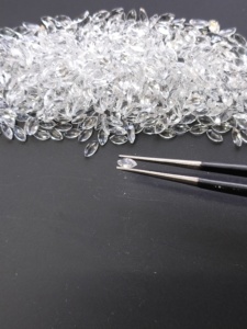 Topacio Blanco Natural de 5x2.5MM, Corte Marquesa, Gema Suelta de la Mejor Calidad para Joyería - Product Image 3