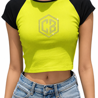 T-shirt court raglan personnalisé pour femme avec strass et motif graphique, style Y2K, coupe décontractée, streetwear, OEM ODM, vente en gros, tenue sexy d'été