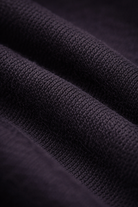 Conjunto de Sudadera con Capucha y Pantalones Deportivos Negros Premium para Hombre - Chándal con Logotipo Bordado Personalizado - Product Image 5