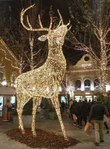 Estatua de Animal de Hierro Multicolor Hecha a Mano de Lujo |   Escultura de Jardín Pintada a Mano por un Artesano |   Ecológico, Resistente a la Intemperie y de Primera Calidad - Product Image 5