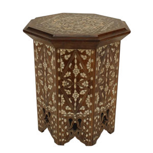 Mesa Auxiliar Octogonal de Madera Estilo Marroquí Hecha a Mano con Incrustaciones de Nácar, Acabado Antiguo, Mueble con Acentos Islámicos y Mauritanos - Product Image 4