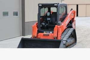 Minicargadora Kubota SVL75-2 en Excelentes Condiciones, Cargadora Compacta de Orugas, Maquinaria para Movimiento de Tierras - Product Image 2
