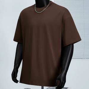 เสื้อยืดแฟชั่นฤดูร้อนขายส่ง ทรงหลวม สีพื้น คอกลม แขนสั้น สำหรับผู้ชาย รุ่นฮิต - Product Image 2