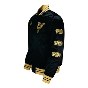 Veste universitaire personnalisée Chicago unisexe noire et jaune, broderie sur le devant, vêtements de sport décontractés d'hiver, col rabattu, coupe classique - Product Image 3