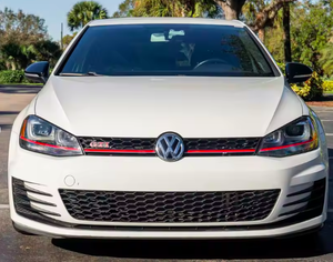 Volkswagen GTI Sport AWD Premier Plus 2017 Usado en Buen Estado, Sin Accidentes, Volante a la Izquierda/Derecha - Product Image 4