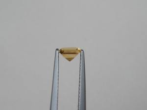 Pierre précieuse naturelle de citrine, pierre brute carrée à facettes, 5 mm, certifiée par un tiers, effet étoilé pour la fabrication de bijoux verts - Product Image 2