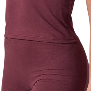 Camiseta Deportiva para Mujer, Color Borgoña, Corte Ajustado, Elástica, Cuello Redondo, Manga Corta, Ecológica, para Entrenamiento, Casual, Moda Deportiva - Product Image 3