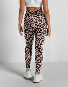 เลกกิ้งถักนิตติ้งคุณภาพสูงสำหรับผู้หญิง ระบายอากาศได้ดี ความยาวระดับเข่า เอวสูง ผ้ายืดบาง ผลิตจากสแปนเด็กซ์/ไนลอน รับผลิตตามแบบ พร้อมบริการติดโลโก้ OEM - Product Image 4