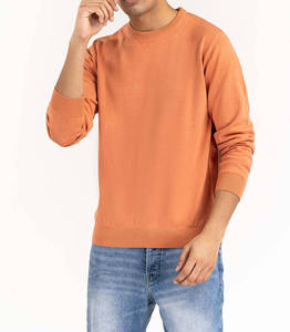 Sweat-shirt personnalisé en molleton épais pour homme, style streetwear, avec bordures côtelées rayées et broderie sur le col ras du cou - Product Image 4