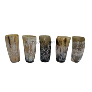 Authentique Fait à la Main Ox Viking Corne à Boire Gobelets Reconstitution Médiévale Style Sculpté Vache Buffalo Horn Shot Cups - Product Image 4