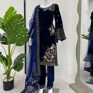 ชุดสلوار คามีซ ดีไซน์ทันสมัย สวยงาม ผลิตจากผ้ากำมะหยี่วิสโคสอย่างดี พร้อมงานปักด้ายด้านใน ลวดลายปักนูน แห้งเร็ว ใส่ได้ทุกฤดู - Product Image 1