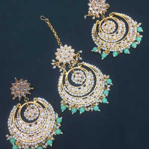 คอลเลกชันสีเขียวต่างหูห้อยออกแบบกับ Maang Tikka ชุบทอง kundan กับลูกปัด - Product Image 1