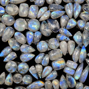Lote al por mayor de pares de piedras de piedra lunar arcoíris natural para la fabricación de joyas, 12x8x3mm 21x6x3mm, promedio 9 quilates - Product Image 2