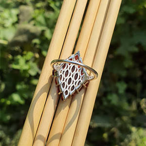 แหวนเงินแท้ประดับโรสโกลด์925สเตอริงสำหรับผู้หญิงแหวนหมั้นเพชรประดับพลอยอเมทิสต์แหวนตั้งหินหลายแบบ - Product Image 6