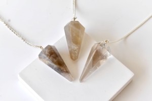 Péndulos de Cuarzo Ahumado Facetado de la Mejor Calidad al por Mayor, Forma Cónica Pulida, Herramienta de Radiestesia, Sanación Energética - Product Image 4