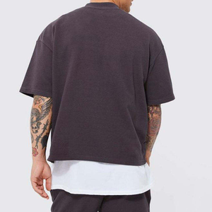 เสื้อยืดแขนสั้นสีดำทรงโอเวอร์ไซส์สำหรับผู้ชาย ผ้าคอตตอนเจอร์ซีย์เรียบง่าย สีพื้น สไตล์ลำลอง - Product Image 3