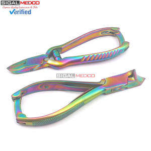 Coupe-ongles en titane multicolore arc-en-ciel, forme lune, avec ressort, lot de 2, pour ongles épais et durs - Product Image 2