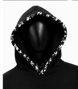 Ensemble de survêtement polaire réversible noir à capuche pour femme, grande taille, maternité, avec bordure florale, ourlet fendu, coupe régulière, longueur intégrale - Product Image 4