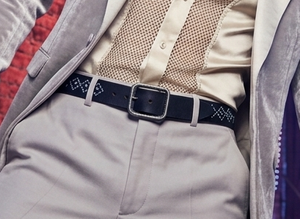 Cinturones de Cuero de Diseño Personalizados para Hombre 2026, Cuero Genuino con Hebilla de Aleación de Latón Sólido con Letra M, Estilo Casual - Product Image 5